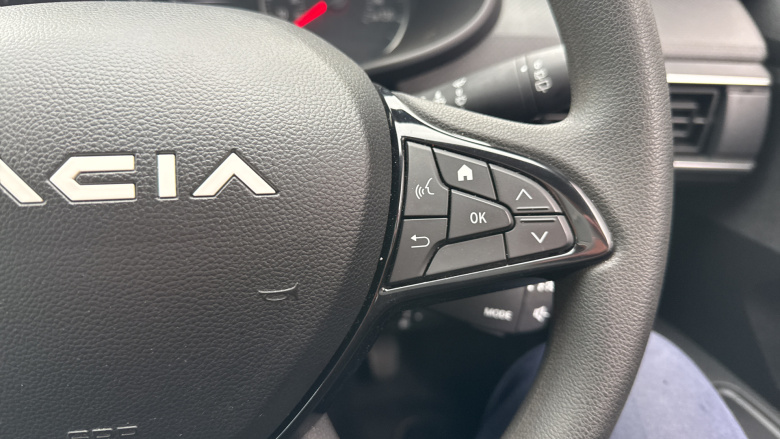 Dacia Jogger 1.0 TCe Essential 5dr Petrol Estate